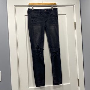 American Eagle Size 6